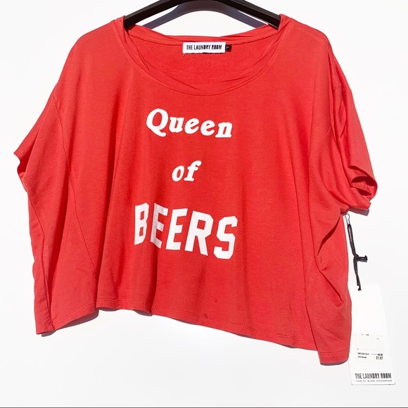 The laundry room Queen of Beers Top - Picture 2 of 5